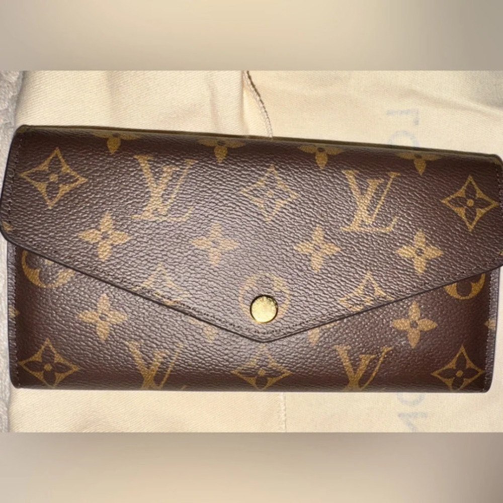 Louis Vuitton Wallet